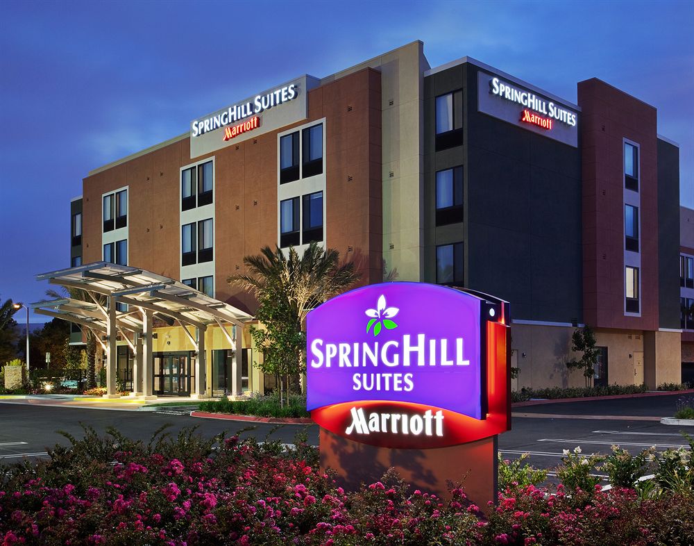 SpringHill Suites Irvine John Wayne Airport / Orange County image 1